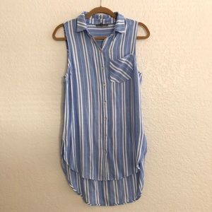 Striped no sleeve shirt